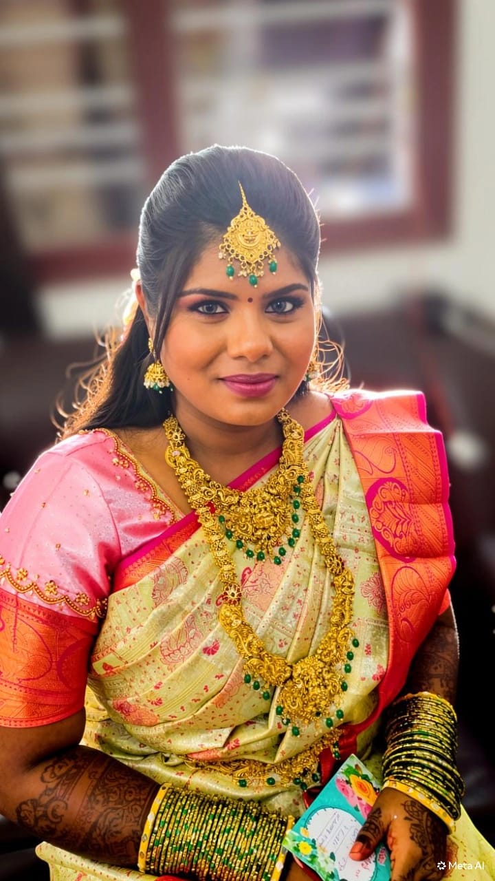 Shivanee Mehandi and Makeup Artist Thumb 7