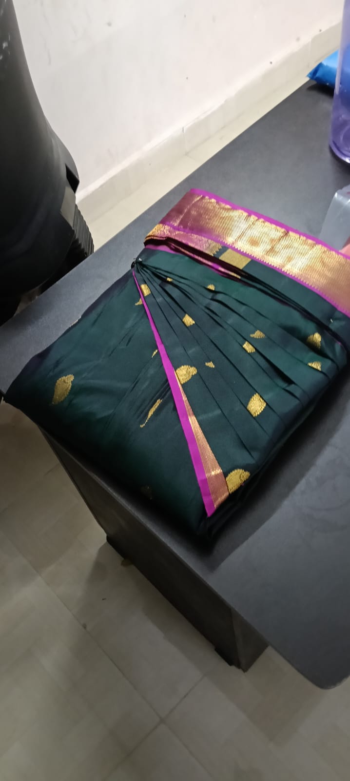 Sakthilavanya Saree Drapist - Saree Pre Pleating and Box Folding Thumb 3